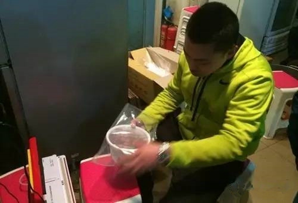 鹵煮龍蝦多年不做線上市場竟是因?yàn)檫@個...